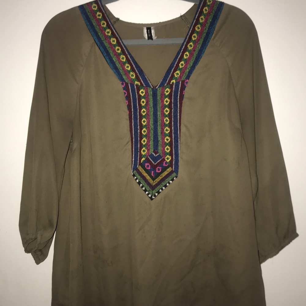 tribal top!